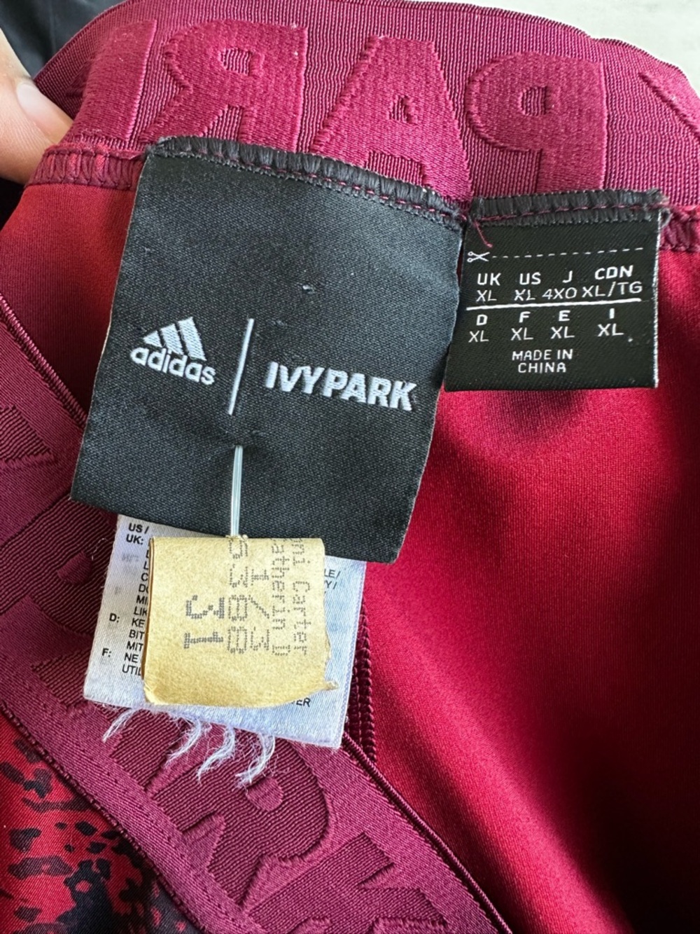 IVY PARK Maroon and Black Snake-Print Leggings - Picture 10 of 10